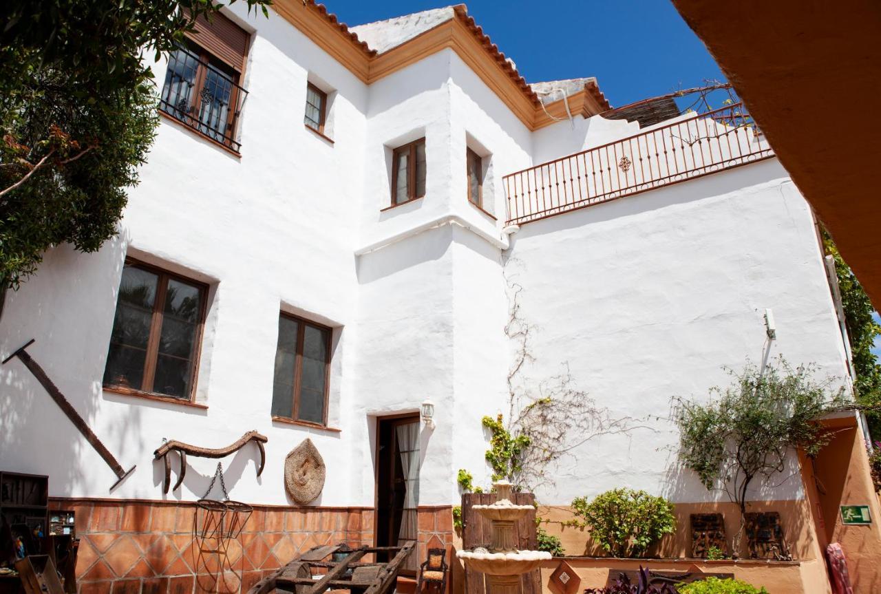 Hotel Cortijo De Salia Alcaucín Exterior foto