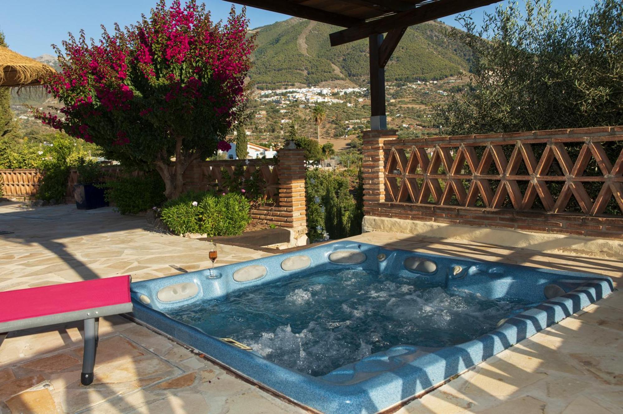 Hotel Cortijo De Salia Alcaucín Zimmer foto